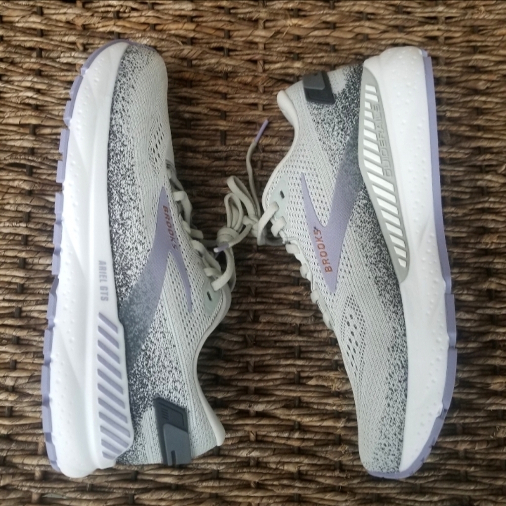 Brooks Ariel 24  GRAY Running Shoes (W 9.5B) Comfort Walking Sneakers 1204141B08 - Picture 5 of 9